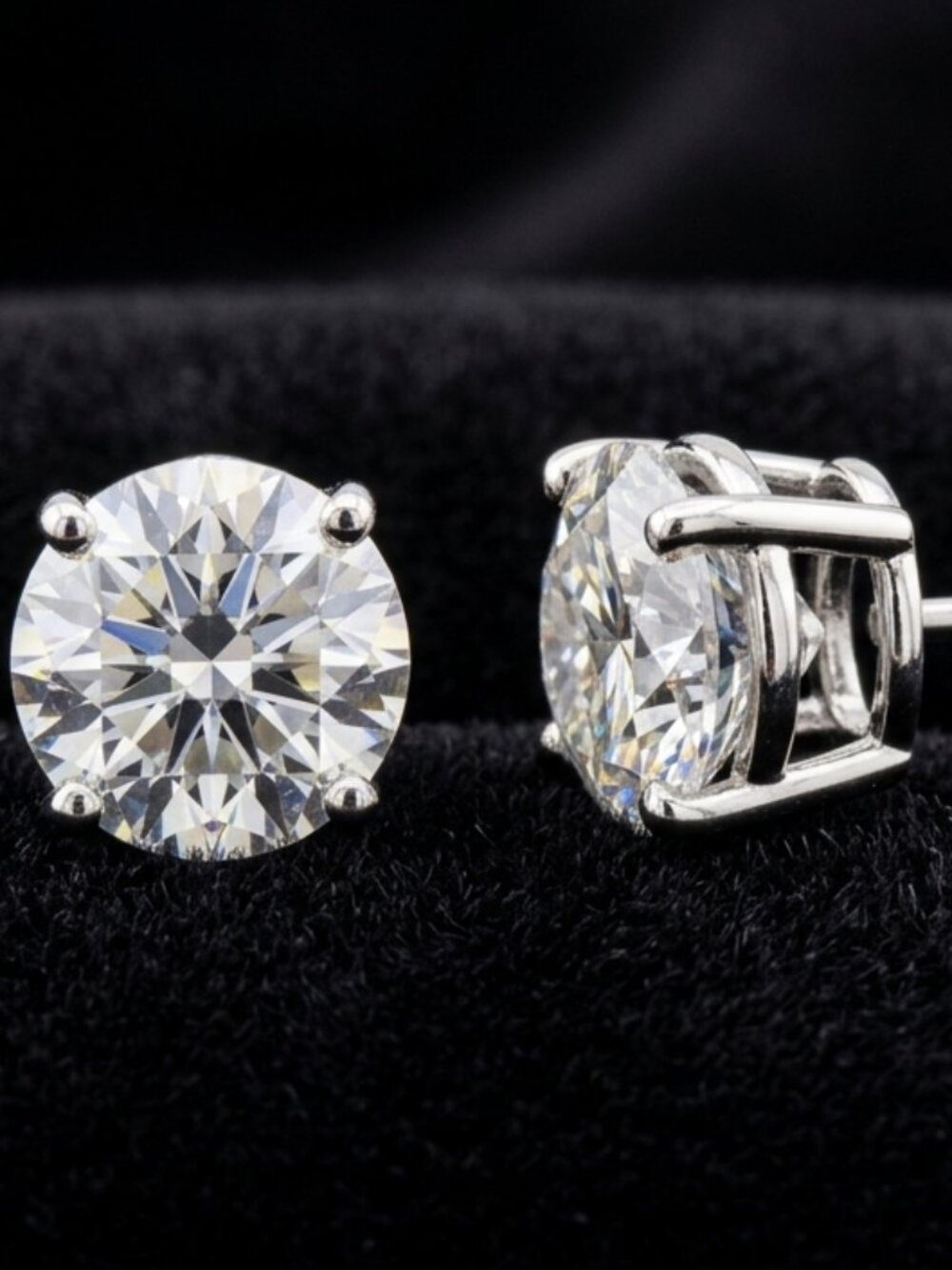 ER51 Starfall studs  1 ct Moissanite earrings in Sterling silver